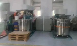 Двухвальный диссольвер с якорной мешалкой Polyc на предприятиях клиентов
